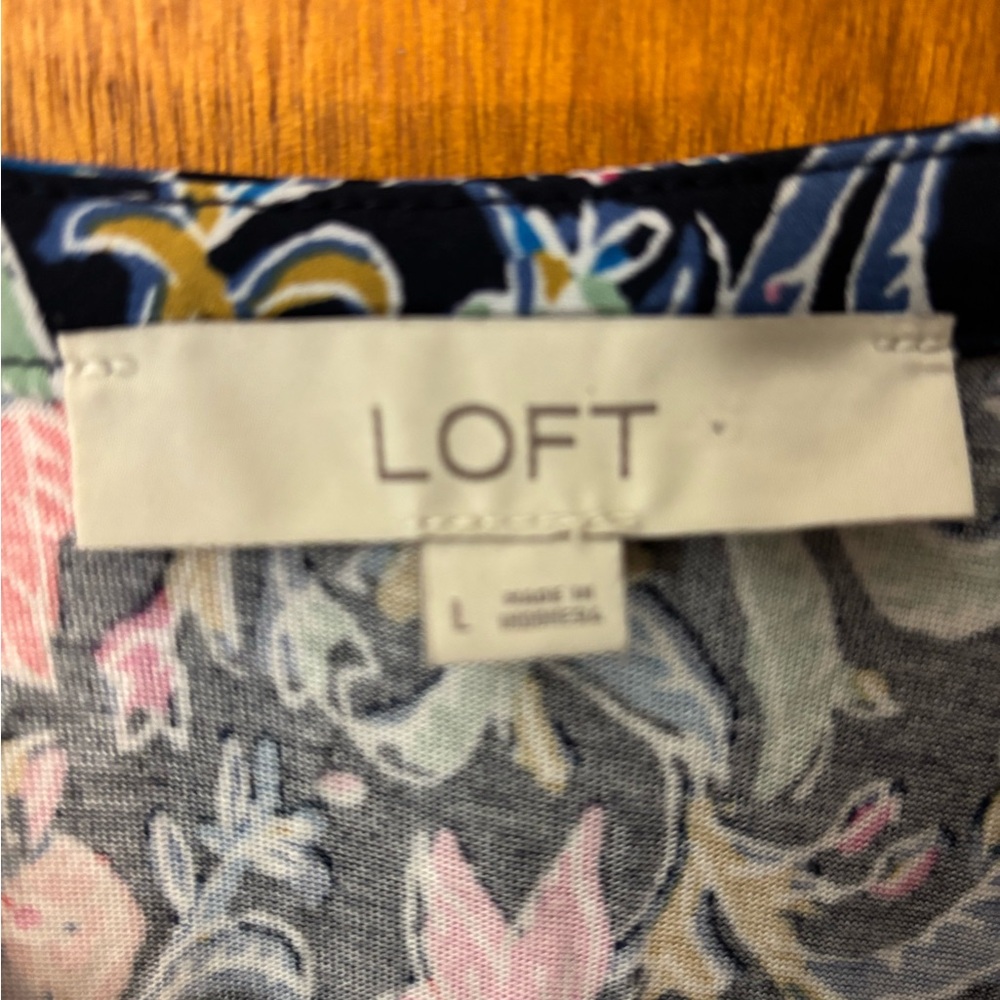 The Loft soft woven rayon top - Picture 3 of 6